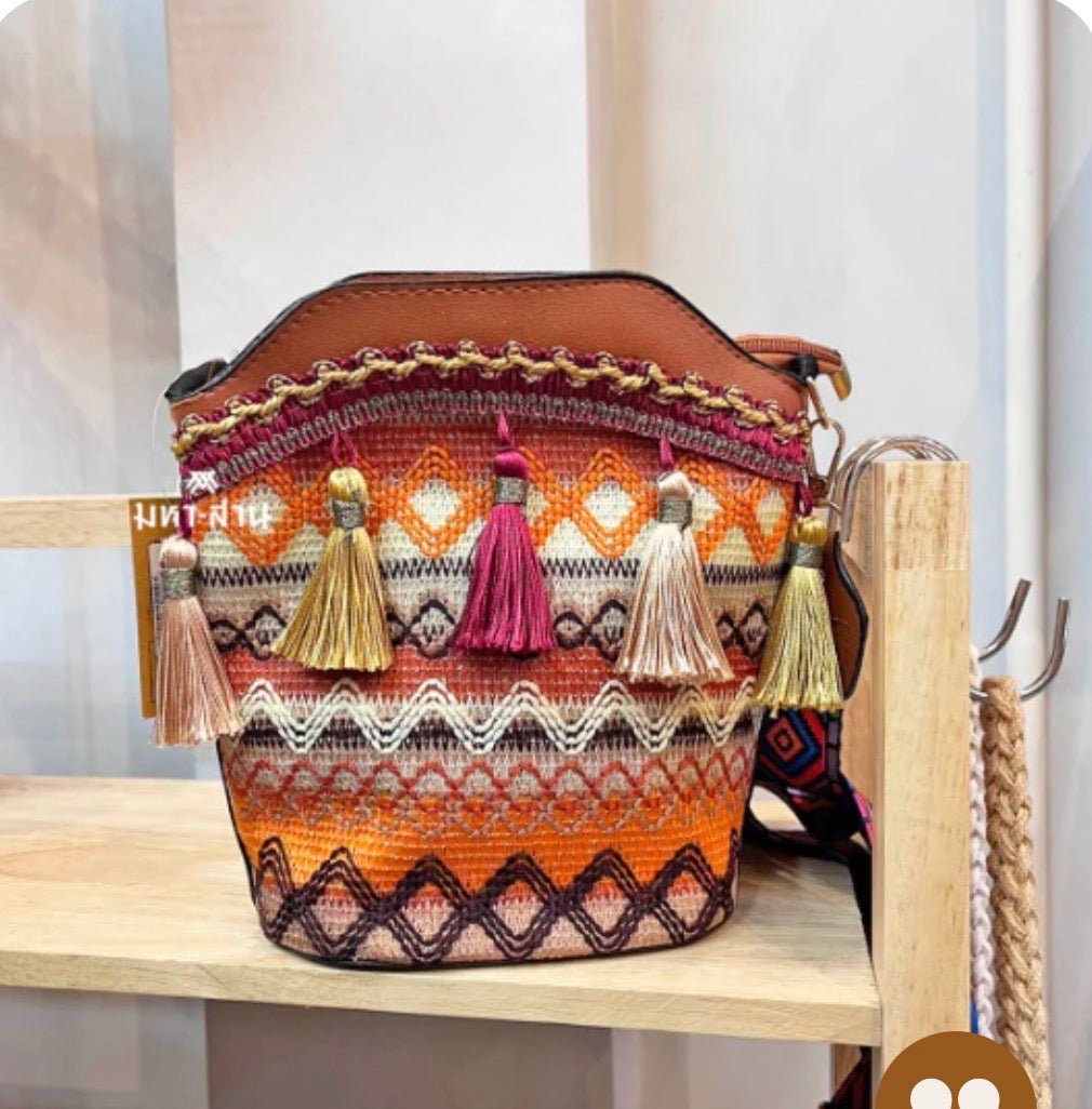🔥Limited Time Offer🔥Handmade Native American Handbags🧵Carrying the Spirit of Heritage